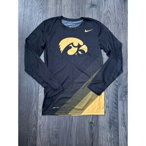 New The Nike Tee Dri-Fit LS Iowa Hawkeyes Tigerhawk  Logo Tee Shirt Black XS